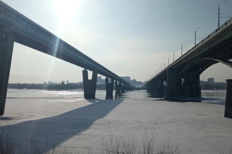 На обследование новосибирского метромоста выделили почти шесть миллионов рублей