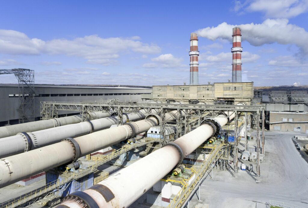 «Искитимцемент» подготовился к увеличенному спросу в строительный период 2025