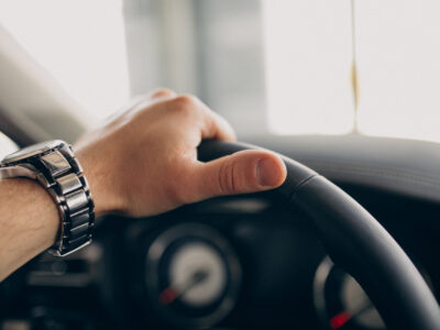 В апреле импорт легковых автомобилей в РФ достиг максимума