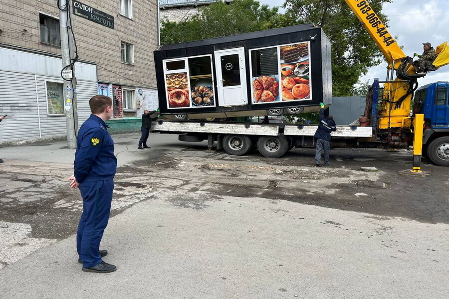 Мэру Новосибирска и главам районов отправлено представление за самострой
