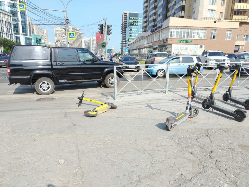 Более 2000 жалоб поступило на самокатчиков в Новосибирске