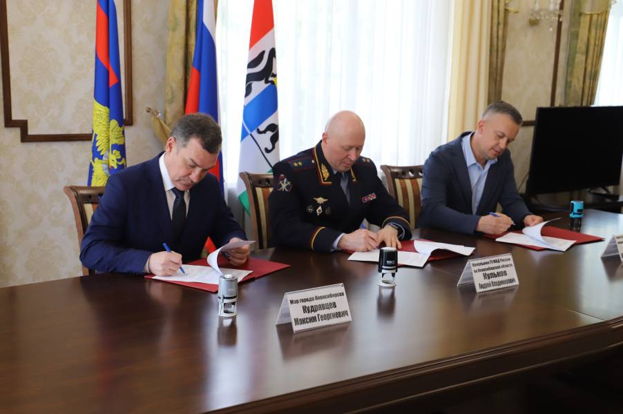 поиск угнанных машин