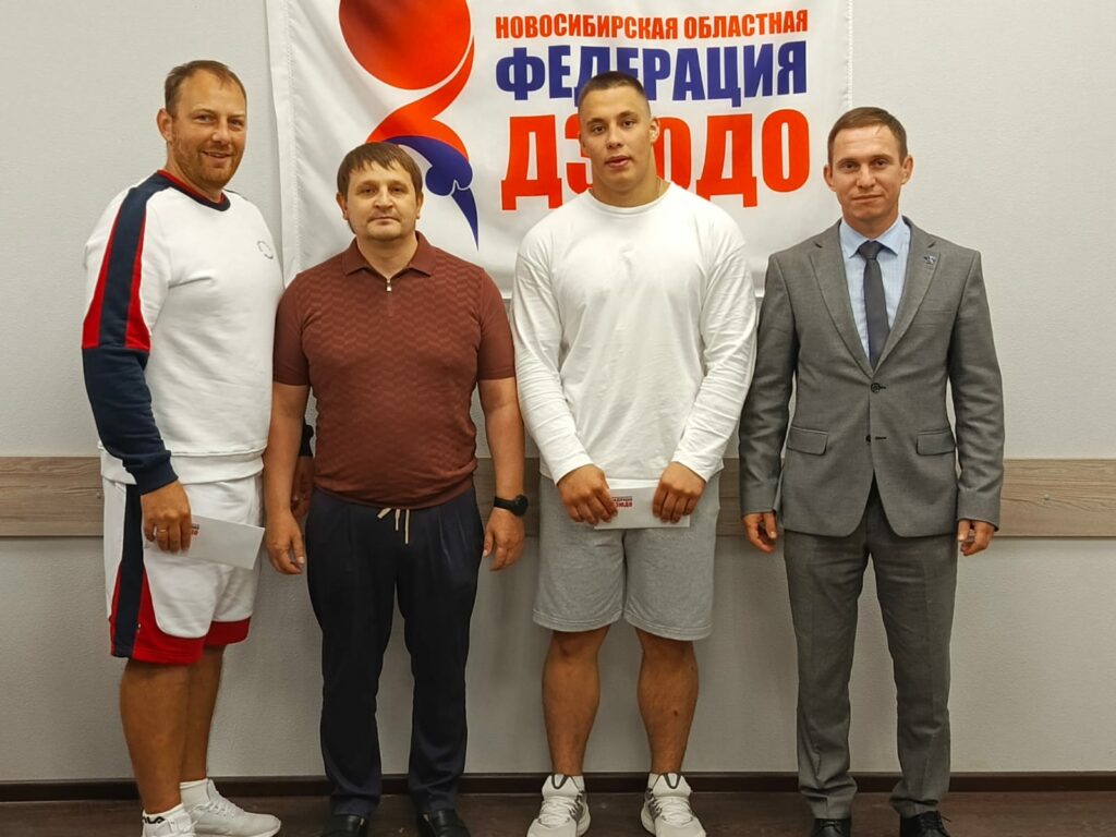 Серебро первенства Европы по дзюдо среди кадетов завоевал новосибирский спортсмен