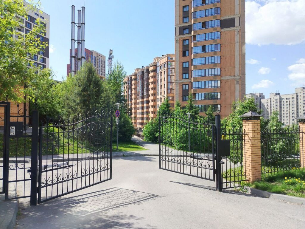 Кризис рынка меняет бизнес-стратегии новосибирских застройщиков