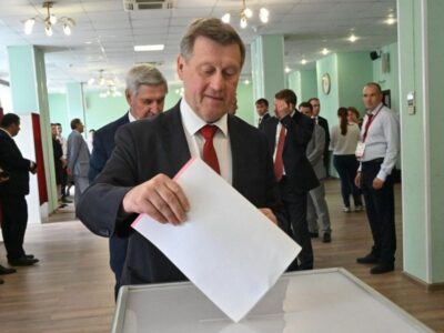 Анатолий Локоть вошел в президиум центрального комитета КПРФ