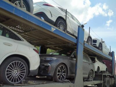 В Новосибирске вырос спрос на праворульные европейские автомобили