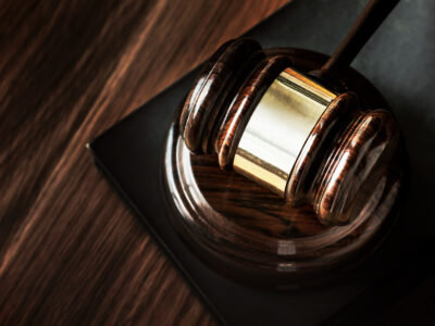 Экс-главу офиса банка осудили за кражу у клиентов 16 миллионов под Новосибирском