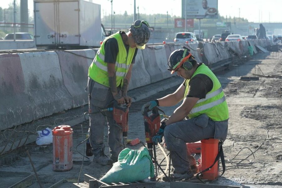 Реконструкция моста через Иню в Новосибирске близится к завершению