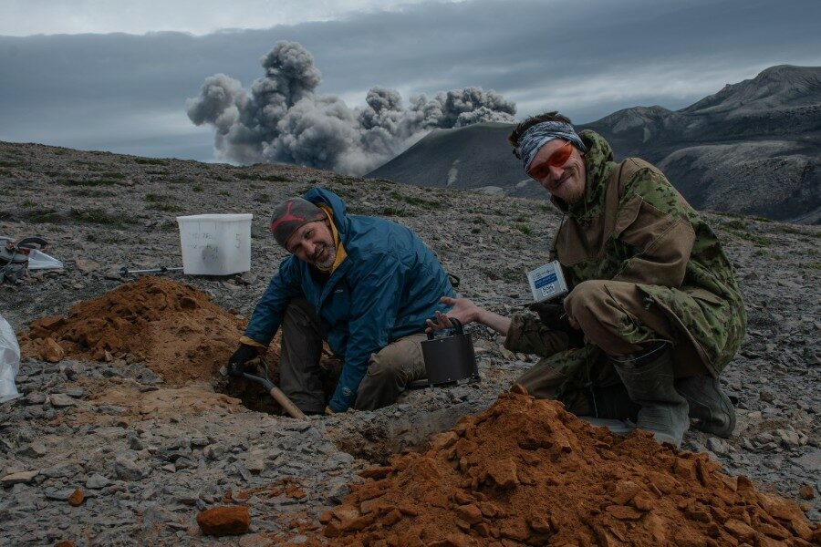 В Новосибирске в список редких профессий вошли вулканолог и слушатель сыра