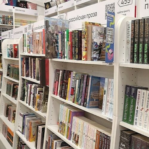 «Нервная ситуация»: книжные магазины Новосибирска не знают, что делать с книгами иноагентов