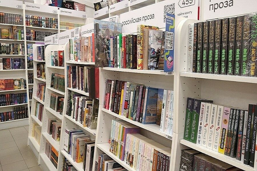 «Нервная ситуация»: книжные магазины Новосибирска не знают, что делать с книгами иноагентов
