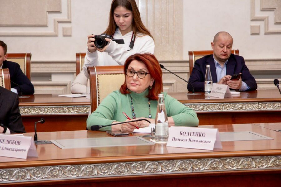 В Новосибирске детский омбудсмен назвала причины детской агрессии