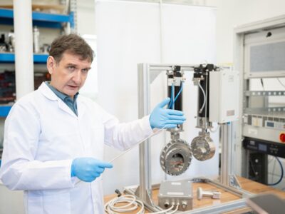 Инноваторы из Новосибирска разработали защиту от ударной волны для СКИФа