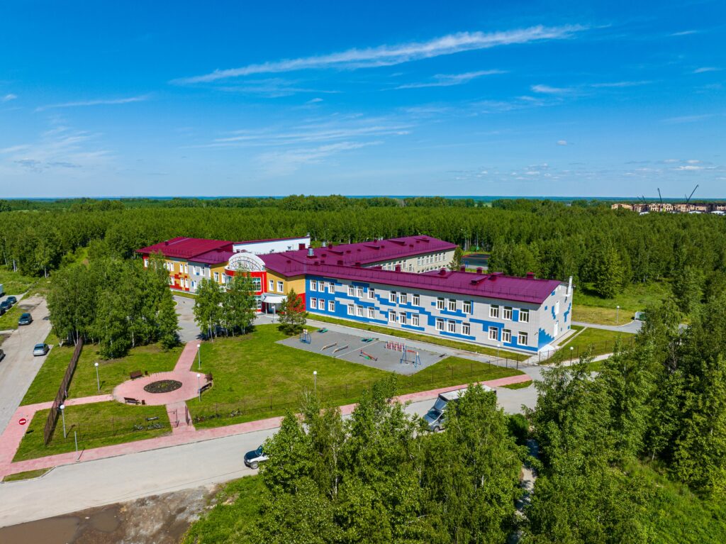 школа в Светлом