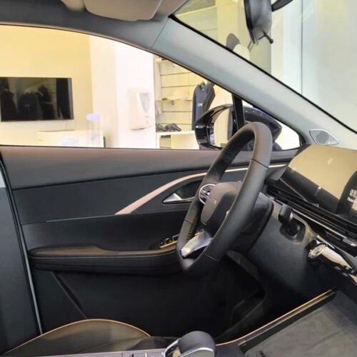 китайский автомобиль