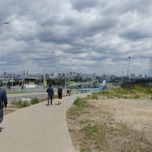 Дорогу к ледовой «Арене» в Новосибирске хотят защитить от размывания