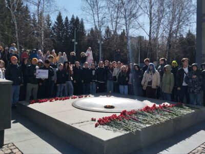 В Новосибирск ежегодно приезжают на экскурсии около десяти тысяч школьников