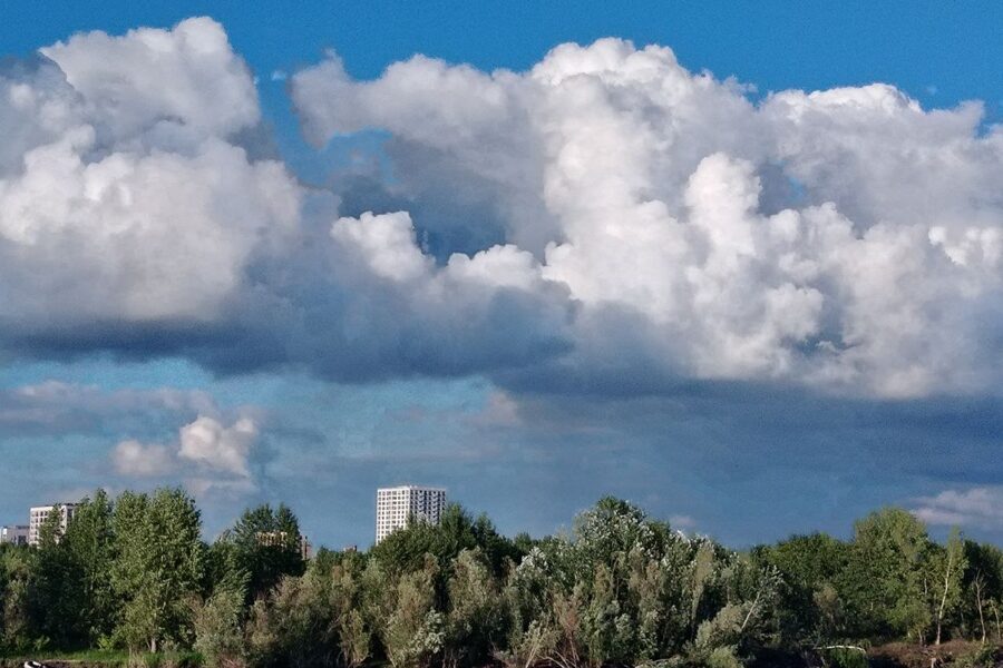 Синоптики в Новосибирске рассказали, когда вернется жара