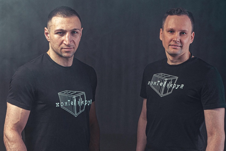 Я сам все больше интересовался боксом, в этом мне очень помог Вараздат