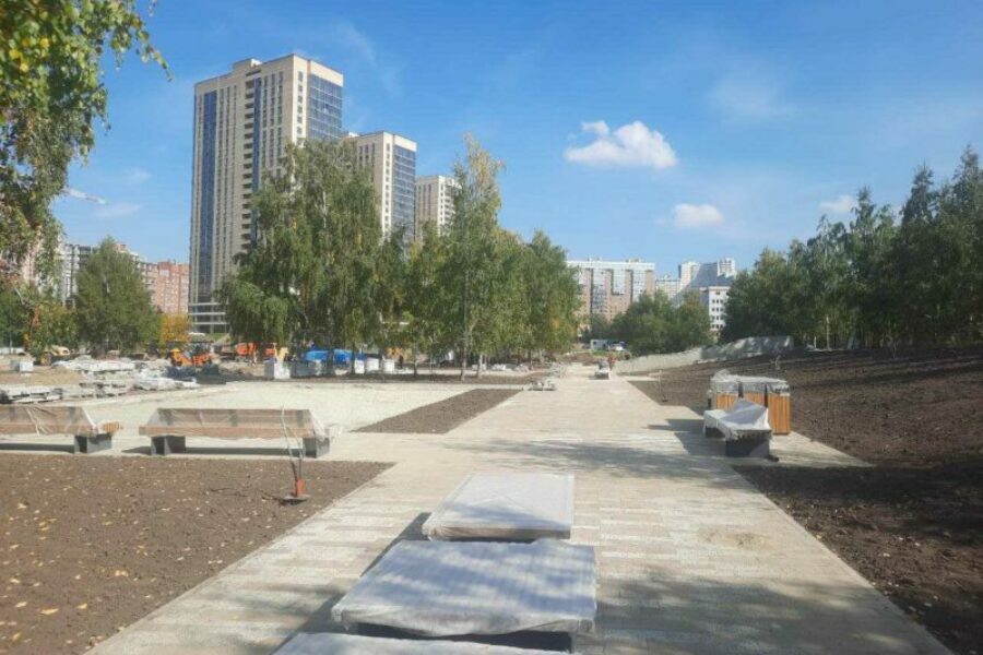 Более 170 объектов в Новосибирске благоустроят к концу года