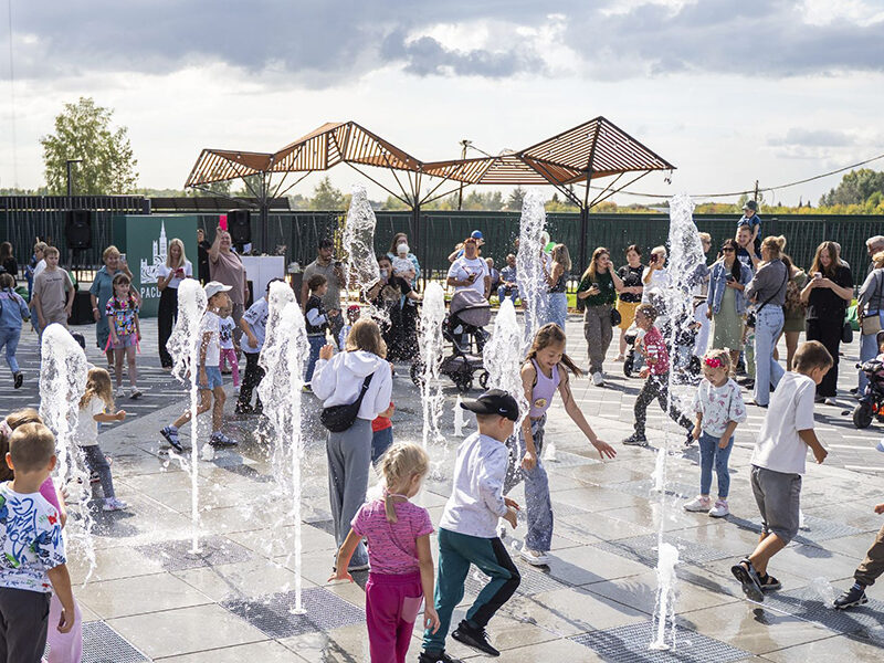 Как девелоперы в Новосибирске закладывают традиции добрососедства