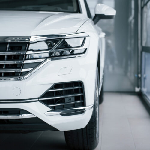 Автоэксперт оценил вероятность возвращения брендов в Россию в течение года