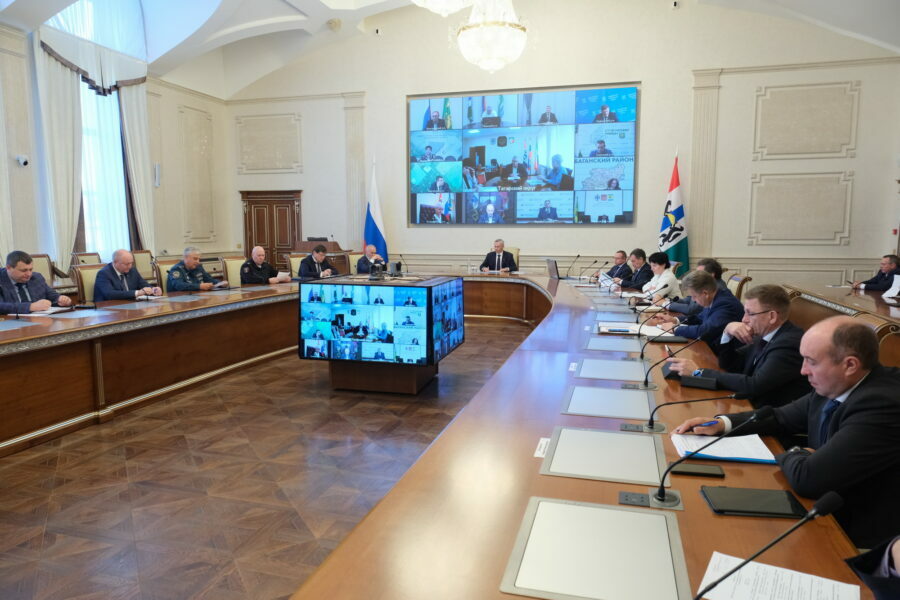 Новая школа в Татарске: губернатор поручил ускорить темпы строительства