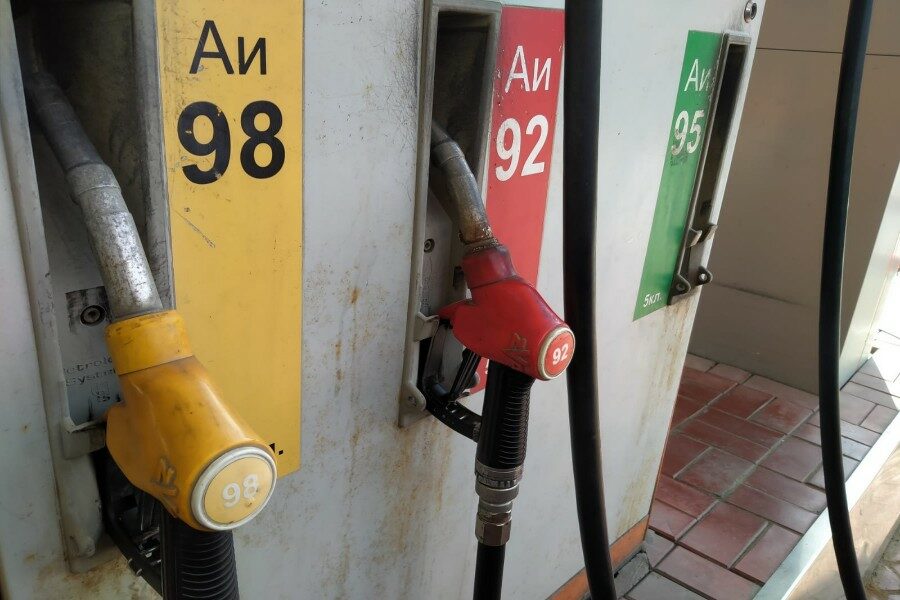Владелец АЗС высказался о возможных перебоях с бензином в Новосибирске
