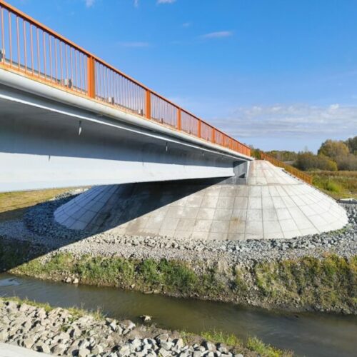 «Герои НовоСибири»: участник проекта проинспектировал дорожное строительство