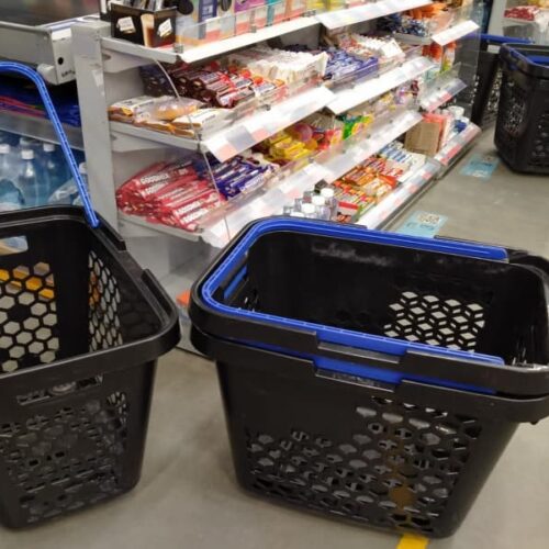 «Поддерживают кого угодно, только не своих»: новосибирцы заметили, что привозные продукты стали стоить дешевле местных