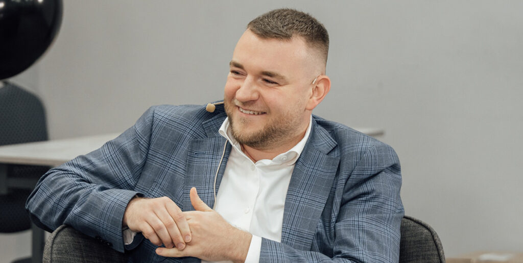 Михаил Швецов: Популярность некоторых нейросетей объясняется ленью пользователей