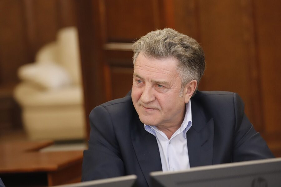 Спикером Заксобрания Новосибирской области восьмого созыва стал Андрей Шимкив