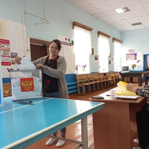 В районах Новосибирской области голосуют активнее, чем в городе