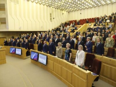 Портфели комитетов Заксобрания Новосибирской области остались в тех же руках