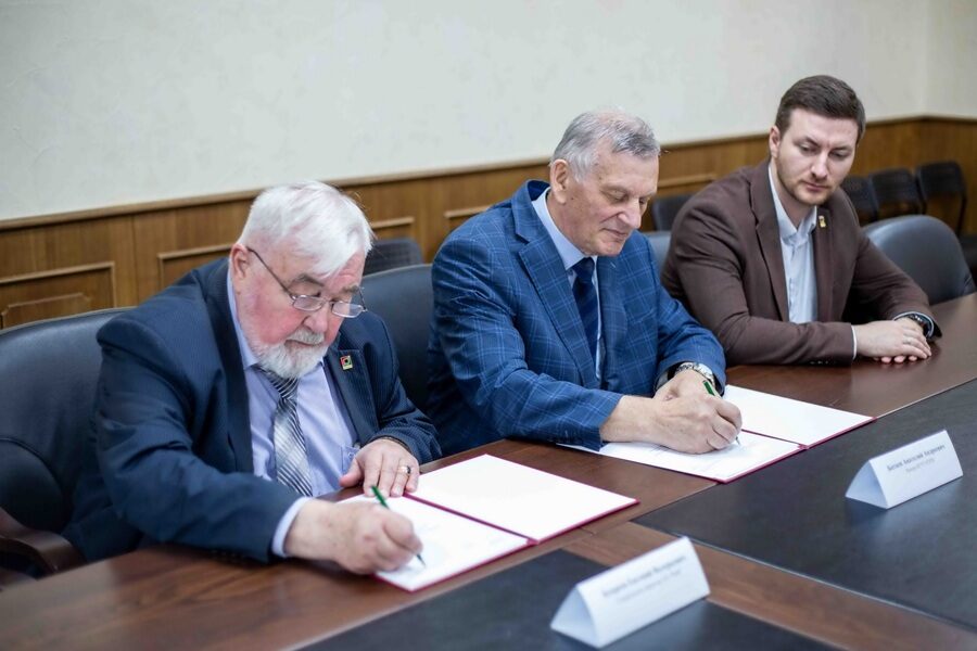 В Новосибирске официально появился новый отраслевой научный институт