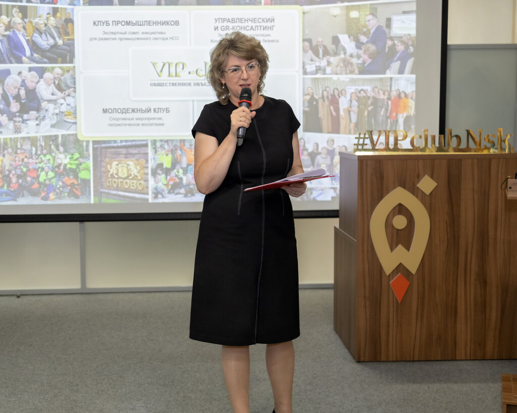 Елена Потапова