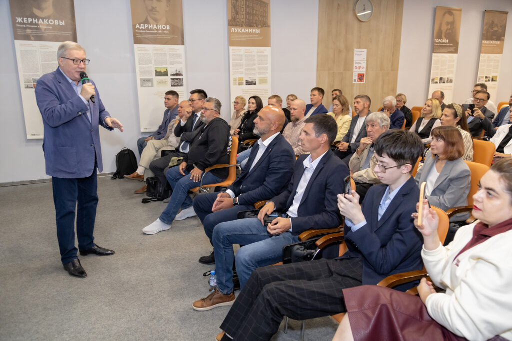 Виктор Толоконский