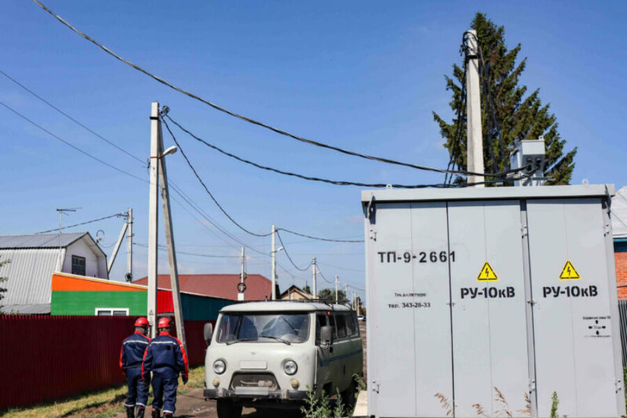 Новосибирские энергетики завершили реконструкцию электросетей в п. Тулинском