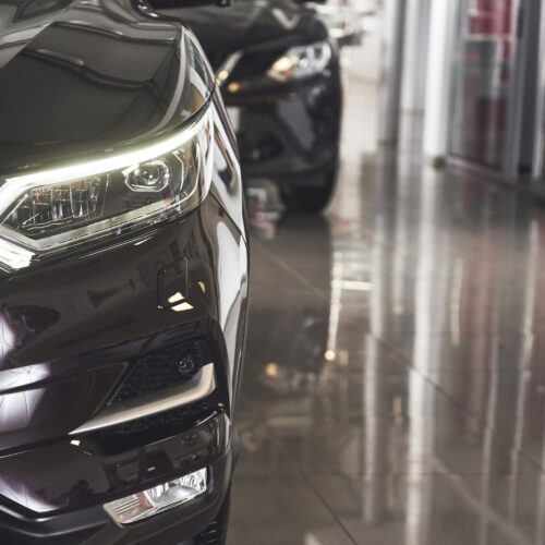 80% автопокупателей в России избегают новых брендов из-за недостатка информации