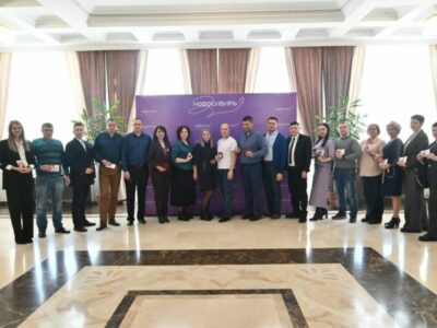 Нагрудные знаки «Почетный донор России» получили еще 20 жителей региона