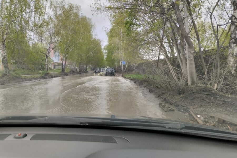 Дренажную систему за 22 млн построят на Бронных переулках в Новосибирске