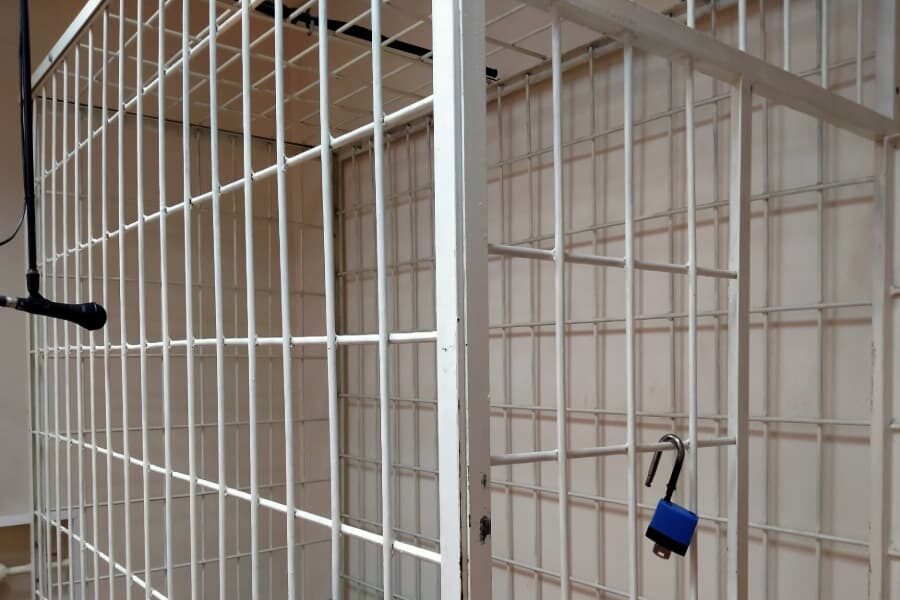 «Посадить бывшего мужа»: в Новосибирске семейные споры всё чаще оборачиваются уголовными делами