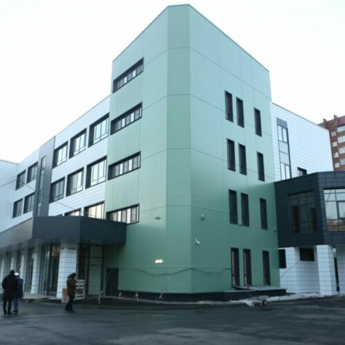 В Новосибирске завершается строительство нового корпуса экономического лицея