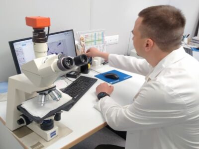 В Новосибирске соцсети назвали одним из репродуктивных рисков для подростков