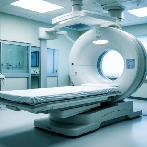 «Дальше поломок будет больше»: в Новосибирске рассказали о проблемах ремонта томографов в условиях санкций