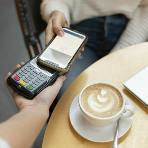 Сибиряки сэкономили более 3,2 млрд рублей с начала года