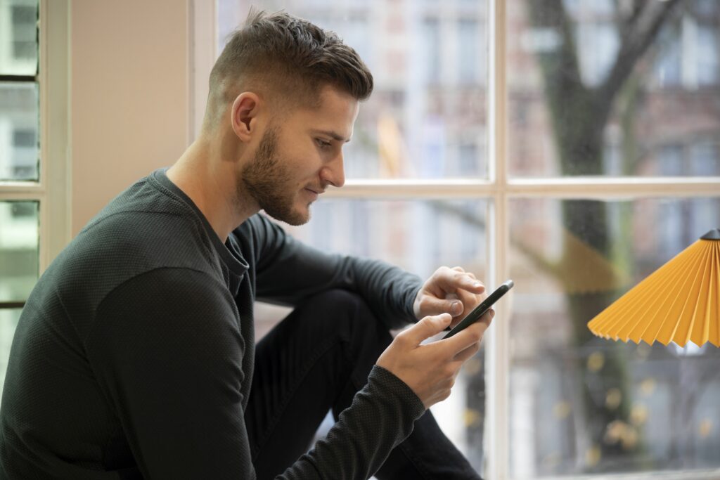 Сибиряки сокращают использование наличных, предпочитая удобство и скорость