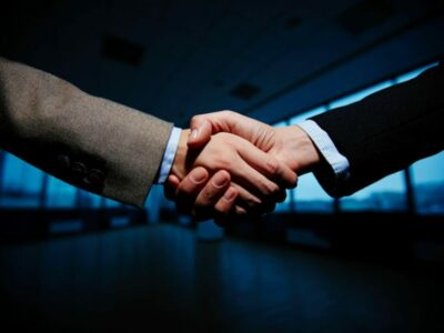 ВТБ и «Газпром» подписали меморандум