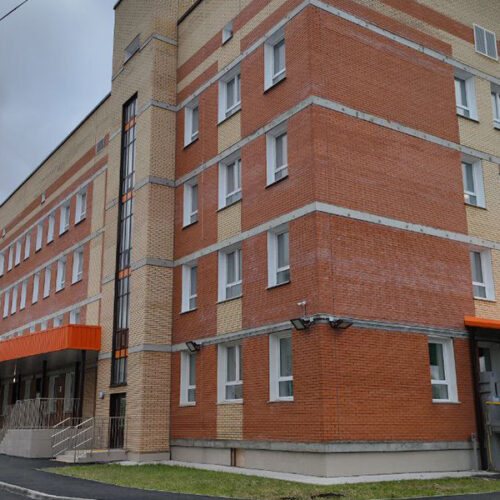 В Барабинске открыли новую современную детскую поликлинику