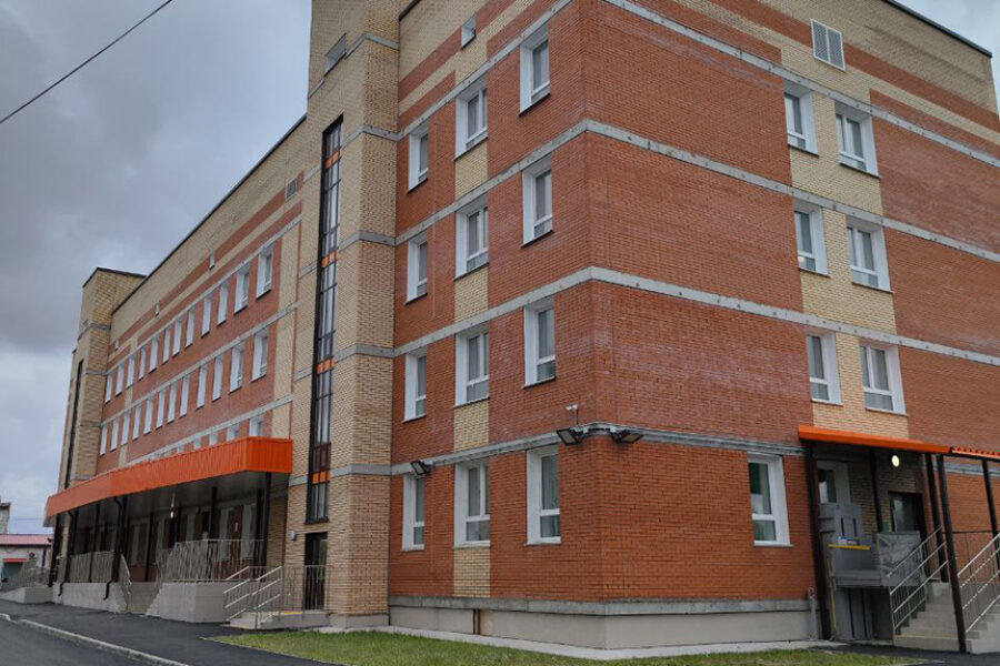 В Барабинске открыли новую современную детскую поликлинику